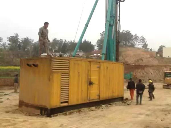 泰顺如何判断水冷式机油散热器密封件是否需要更换？